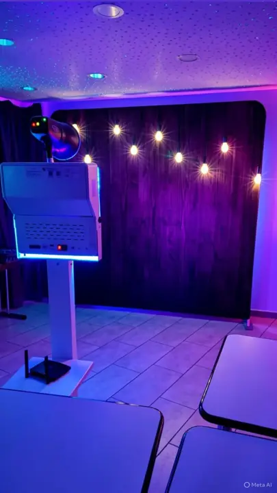 Fotobox mit beleuchtetem Hintergrund